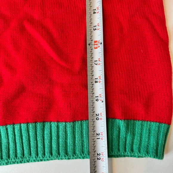 HOLIDAY TIME Christmas Sweater~Flip Sequin Green/Silver Heart~Girls L 10-12 PLUS - Picture 9 of 12